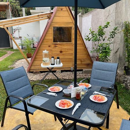 Hostel Gautamas Guest Rooms Тепоцтлан Екстериор снимка